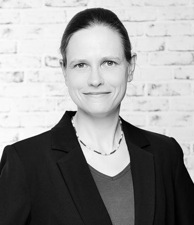 Dr Eva Maria Schottdorf